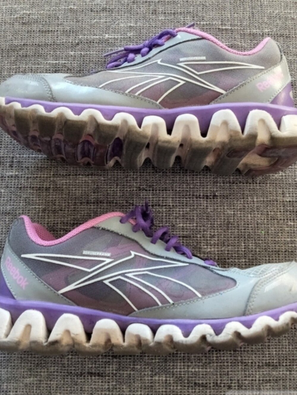 Grey Reebok 3D ZigLite Electrify fuse frame Running Shoes size 6
